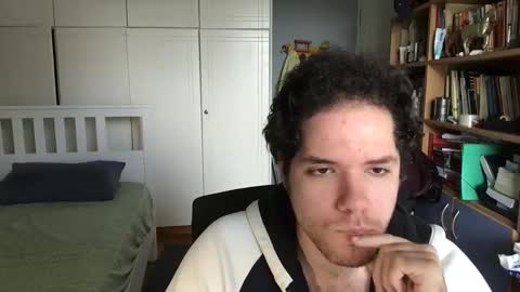 Snapshot of nongay379444 chatting on January 2025 09:53:02 AM nongay379444 online show from January 2025 09:53:02 AM