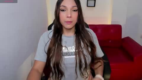 Nora online show from October 2025 03:28:01 AM