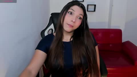 Snapshot of nora22xx chatting on May 2026 02:51:02 AM Nora online show from May 2026 02:51:02 AM