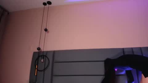 Nora Da Silva online show from February 2025 11:46:01 PM