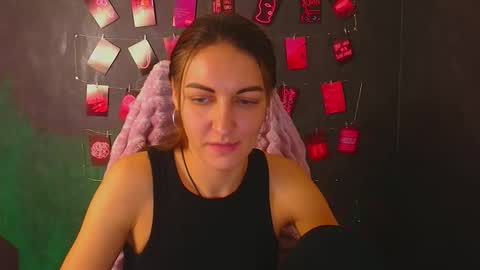 Snapshot of nora_n chatting on October 2025 09:06:01 PM Nora online show from October 2025 09:06:01 PM