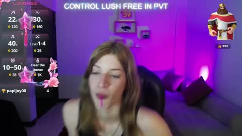 Snapshot of nora_vennucci chatting on February 2025 11:06:01 PM Nora online show from February 2025 11:06:01 PM