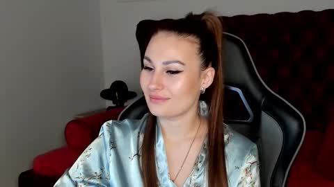 Snapshot of norafoxes chatting on November 2025 05:21:01 AM NoraFoxes online show from November 2025 05:21:01 AM