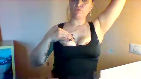 Snapshot of norahblankasweet chatting on May 2026 07:04:01 AM norahblankasweet online show from May 2026 07:04:01 AM