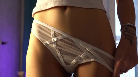 Eva online show from December 2024 08:28:02 AM