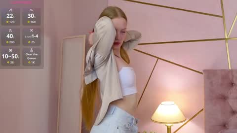 Nora online show from April 2026 05:38:02 AM