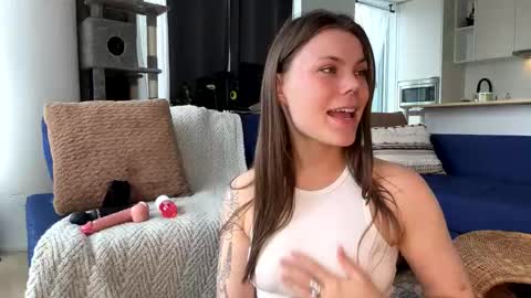 Nordic Belle online show from April 2026 01:58:02 PM