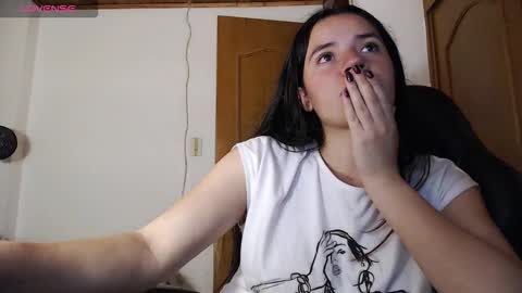 Snapshot of noreen_ chatting on November 2025 03:05:01 AM noreen_ online show from November 2025 03:05:01 AM