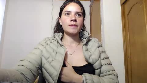 Snapshot of noreen_ chatting on January 2026 09:28:01 PM noreen_ online show from January 2026 09:28:01 PM