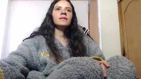 Snapshot of noreen_ chatting on February 2026 02:49:02 PM noreen_ online show from February 2026 02:49:02 PM