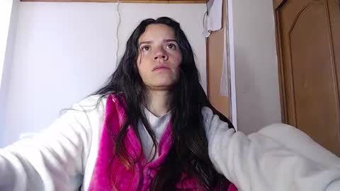 Snapshot of noreen_ chatting on February 2026 02:42:02 PM noreen_ online show from February 2026 02:42:02 PM