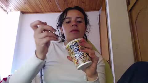 Snapshot of noreen_ chatting on February 2026 05:22:02 PM noreen_ online show from February 2026 05:22:02 PM