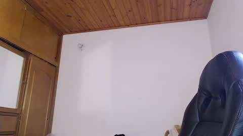 Snapshot of noreen_ chatting on June 2026 07:37:01 PM noreen_ online show from June 2026 07:37:01 PM