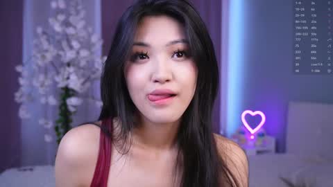 Snapshot of noreenbeckey chatting on May 2026 08:19:01 AM Nore online show from May 2026 08:19:01 AM