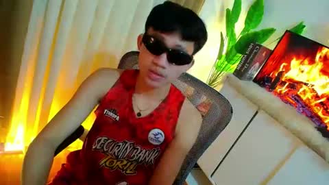 Hi im ariel online show from May 2026 10:40:02 PM