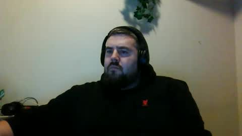 LatexLeatherMan online show from December 2025 06:37:02 PM