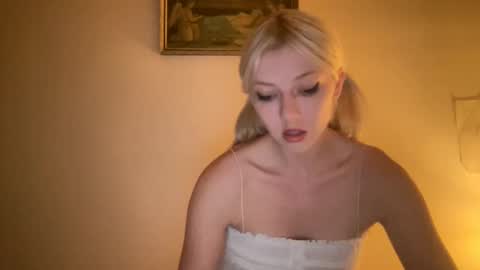 noscandal online show from September 2025 01:38:01 AM