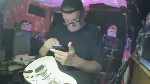 notflamingfart online show from April 2026 09:45:01 PM