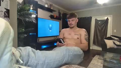 Riley online show from October 2025 04:53:01 AM