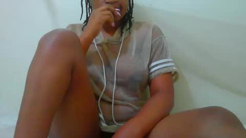 notoy1 online show from October 2025 01:01:02 AM
