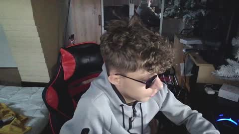 Snapshot of notspace_721128 chatting on December 2024 02:16:01 PM NotSpace   online show from December 2024 02:16:01 PM