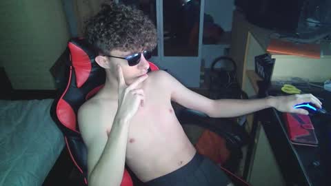 Snapshot of notspace_721128 chatting on March 2025 09:01:01 PM NotSpace   online show from March 2025 09:01:01 PM