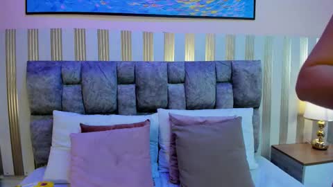 Snapshot of nova_lane chatting on November 2025 07:34:02 PM NOVA online show from November 2025 07:34:02 PM