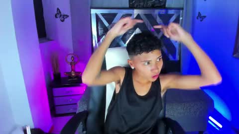 Snapshot of nova_sex1 chatting on May 2026 02:53:01 AM nova online show from May 2026 02:53:01 AM