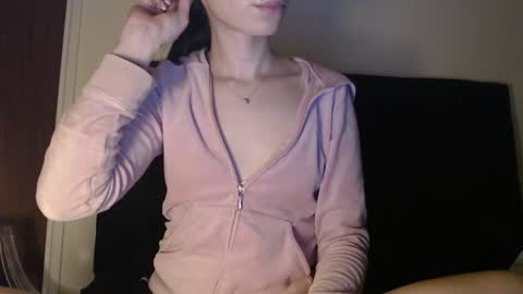 Olivia online show from January 2025 03:23:02 AM