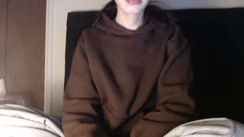 Olivia online show from January 2025 12:47:01 AM