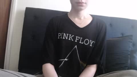 Olivia online show from March 2025 10:27:02 PM