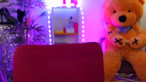 NovaX online show from April 2026 04:42:01 AM