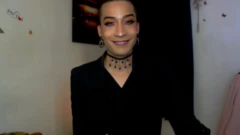 Nova...  online show from September 2025 09:38:01 PM