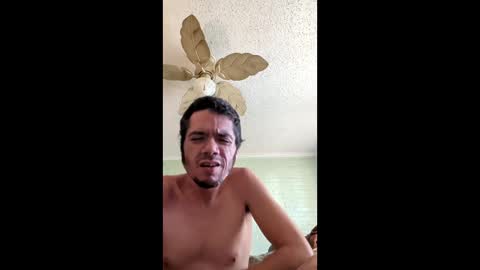 Snapshot of novasociaexperimenc chatting on December 2025 07:32:01 PM novasociaexperimenc online show from December 2025 07:32:01 PM