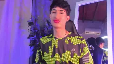 Nova online show from September 2025 07:04:01 PM