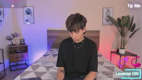 NovayBrian online show from November 2025 05:10:01 AM