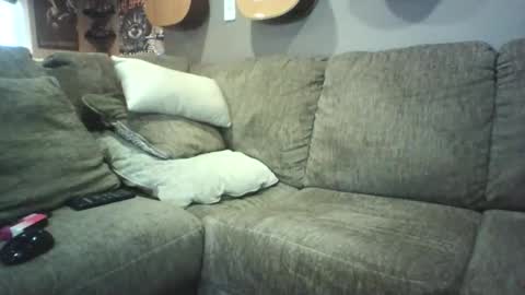 Snapshot of nudistguy194549 chatting on November 2025 05:06:02 PM Nudistguy online show from November 2025 05:06:02 PM