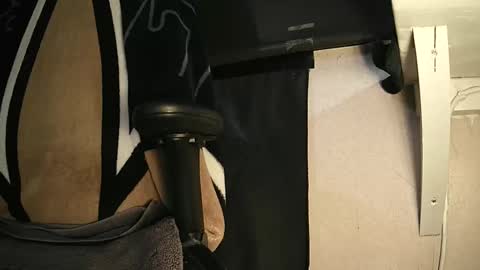 Snapshot of nudusmaximus chatting on February 2025 01:20:02 AM nudusmaximus online show from February 2025 01:20:02 AM