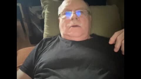 nukiss online show from December 2024 11:44:01 AM