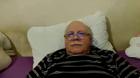 nukiss online show from December 2024 07:54:01 PM