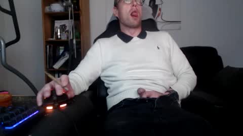 Snapshot of nursefan chatting on October 2025 04:19:01 PM nursefan online show from October 2025 04:19:01 PM