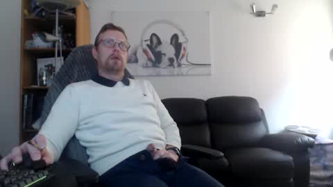 Snapshot of nursefan chatting on November 2025 12:37:01 PM nursefan online show from November 2025 12:37:01 PM