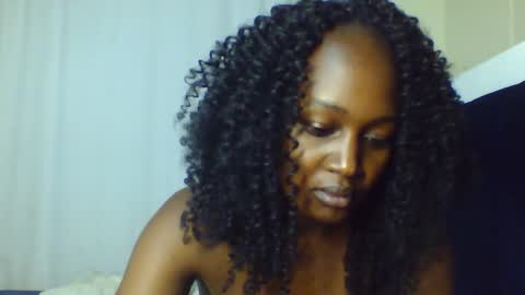 Snapshot of nutgal_ chatting on March 2026 04:22:02 PM nutgal online show from March 2026 04:22:02 PM