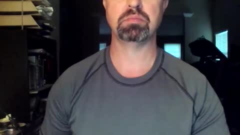 nvrenuff1979 online show from March 2026 12:44:01 PM