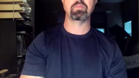 nvrenuff1979 online show from March 2026 11:35:01 AM