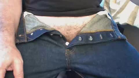 Snapshot of nyc1323 chatting on October 2025 06:41:02 PM nyc1323 online show from October 2025 06:41:02 PM