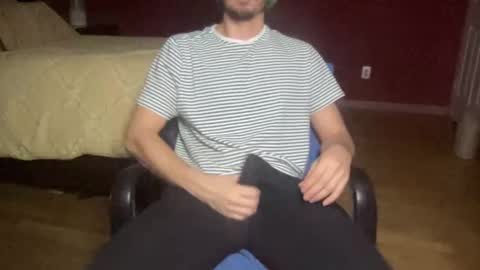 Snapshot of nyc2100 chatting on February 2025 03:57:02 AM Your HOTBF online show from February 2025 03:57:02 AM