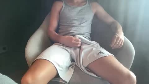 Snapshot of nyc2100 chatting on October 2025 11:54:01 AM Your HOTBF online show from October 2025 11:54:01 AM