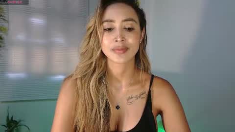 Snapshot of nycole_1988 chatting on July 2026 09:06:02 PM Nycole online show from July 2026 09:06:02 PM