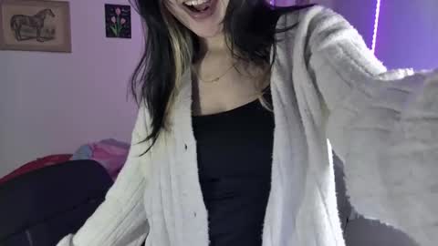 Snapshot of nymph_frida chatting on December 2024 08:26:01 AM Frida online show from December 2024 08:26:01 AM